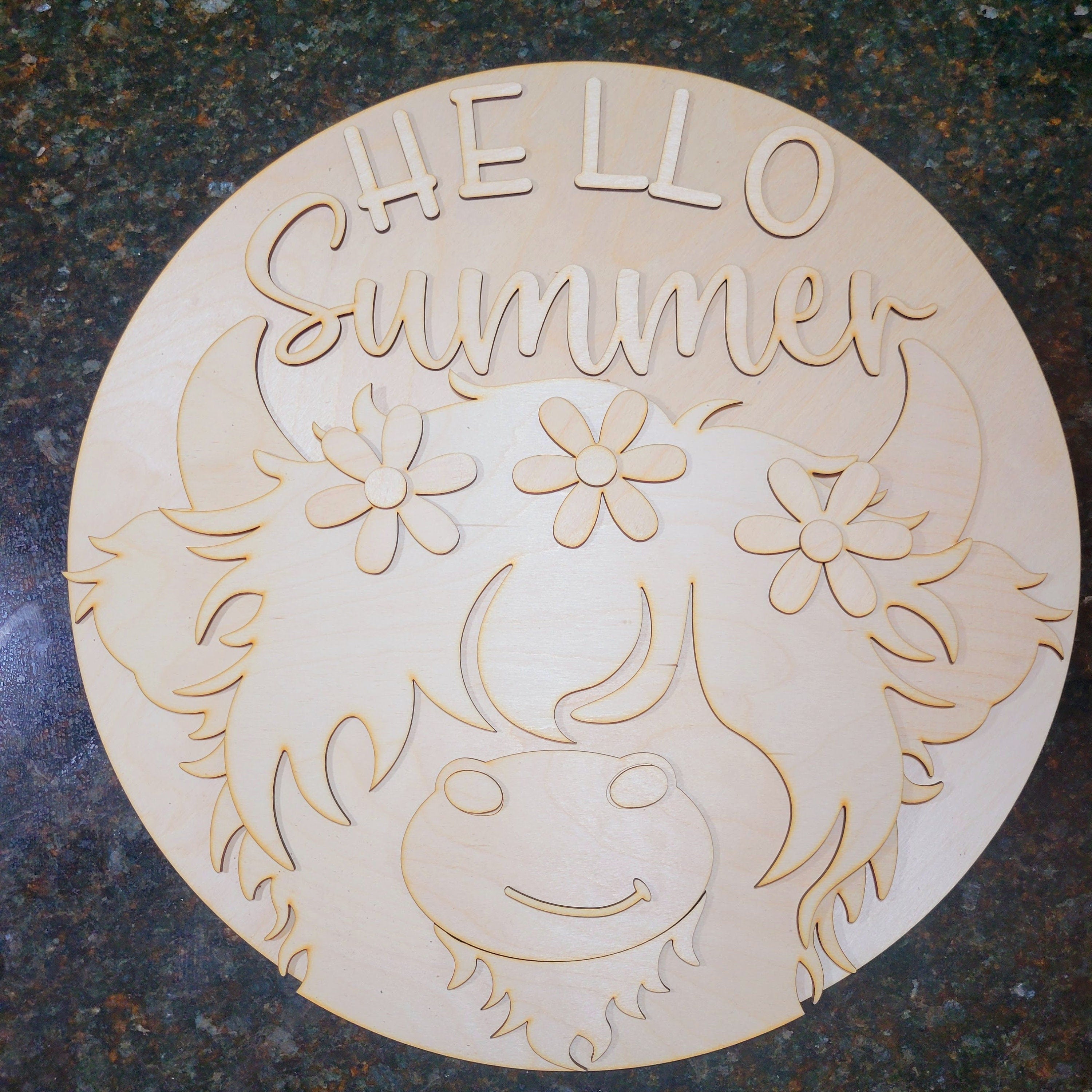 Hello Summer Highland Daisey Cow Round DIY Blank